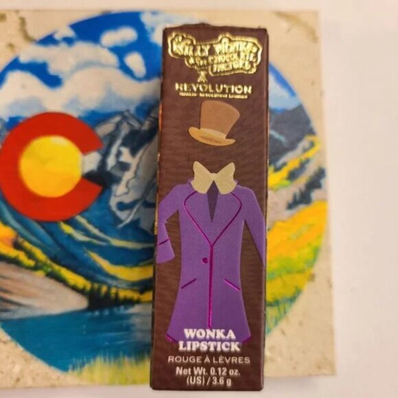 Willy Wonka x REVOLUTION "Wonka Lipstick" - creamy brown - Picture 5 of 12